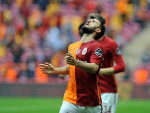 Emre Çolak Golden Sonra Gözyaşlarını Tutamadı