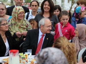 Kılıçdaroğlu, Bayanlarla Sohbet Etti