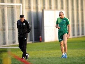 Bursaspor’da Sercan Yok, Serdar Belirsiz