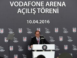 Demirören’den Güldüren Gaf