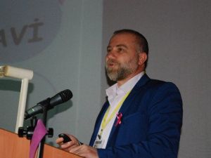 Meme Kanseri Yaşı Düştü