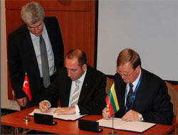 MÜSİAD, Litvanya Demir Yolları ile Anlaşma İmzaladı