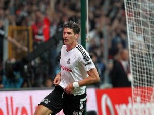 Vodafone Arena’da Gomez Fırtınası