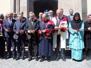 Türkiye İle Malay Dünyasını Bir Araya Getiren Merkez Açıldı