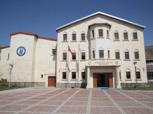 Bayburt Üniversitesi Uygulamalı Bilimler Yüksek Okulu Kuruldu
