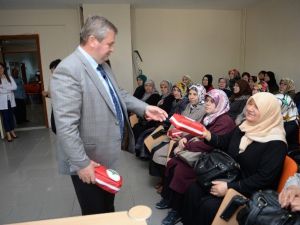 Osmangazi’den Kadınlara İlk Yardım Çantası