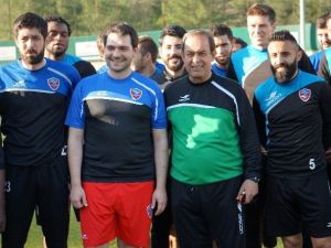 Bakan Yardımcısı Boynukalın, Karabüksporlu Futbolcularla İdmana Çıktı