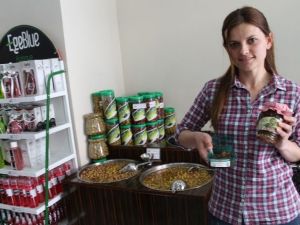 Zeytinin Reçelini Yaptılar
