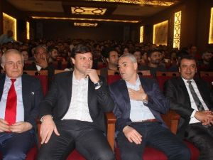 Rıza Çalımbay: "Beşiktaş Şampiyonluk Yolunda Önemli Bir Avantaj Elde Etti"