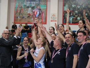 Voleybol Bayanlar 2. Lig Final Etabı