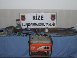 Rize'de Defineciler Suçüstü Yakalandı