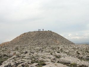 "Dede"nin 2 Bin 700 Yıllık Tarihi Gün Yüzüne Çıkıyor