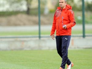 Hamzaoğlu’ndan Fransa Çıkarması