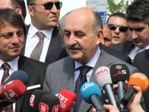 Müezzinoğlu’ndan Sigarada Siyah Paket Uygulaması Açıklaması