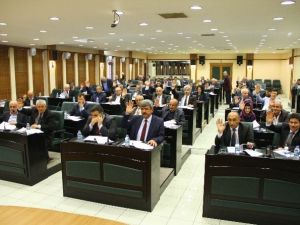 Çakır: “Gündem Maddeleri Komisyonlarda Uzun Uzun Tartışılıyor”