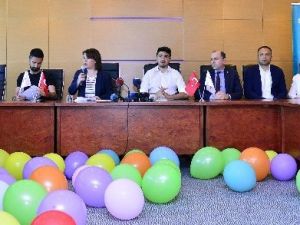 Fenerbahçeli Futbolculardan Anlamlı Destek