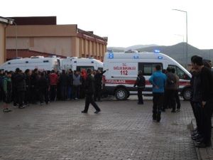 Amasya’da Cezaevinin Çatısı Uçtu: 26 Yaralı