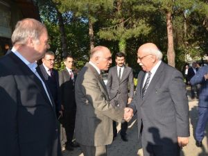 Bakan Avcı Sakarya’da Çalıştaya Katıldı