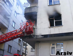 Rize'de Ev Yangını