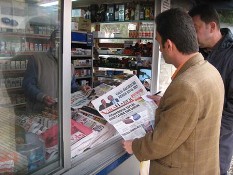 Seçim Yasaklarına Uymadı Toplatıldı