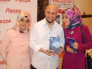 Kahraman Tazeoğlu Kahramanmaraş’ta Okurlarıyla Buluştu