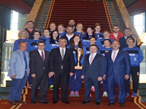 Cumhurbaşkanı Erdoğan'ı Gururlandıran Rize Takımı