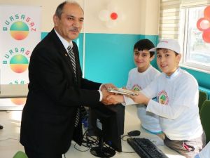 Bursagaz Köy Okulları İçin Kitap Topluyor