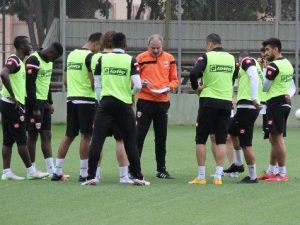 Adanaspor’da İzin Bitti