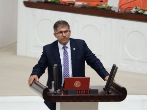 Ak Parti’li Öztürk’ten Mülteci Kampı İddiasına Tepki