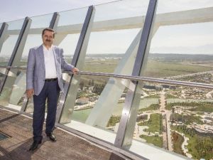 Expo Kulesi’ne İlk Çıkan Bakan Çelik Oldu
