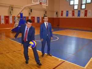 Kaymakamlık Voleybol Turnuvası Başladı