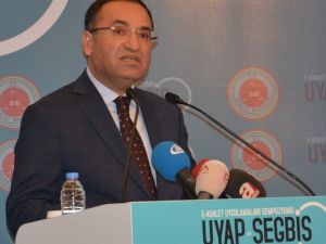 Bakan Bozdağ, Trabzon’da "E-adalet Uygulamaları, Uyap Ve Segbis" Sempozyumu’na Katıldı