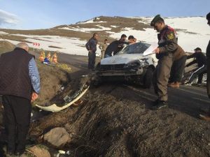 Artvin’de Trafik Kazası: 1 Ölü, 2 Yaralı