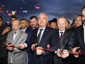 Bakan Elitaş: “2016 Yılında Türkiye Yüzde 4,5 Büyüme Gerçekleştirecek”