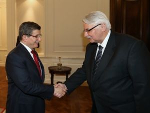 Başbakan Davutoğlu, Polonya Dışişleri Bakanı Waszczykowski İle Görüştü