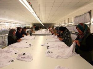 Tekstil Fabrikasına Çalışacak İşçi Bulamıyorlar
