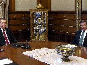 Erdoğan, Davutoğlu İle Görüştü