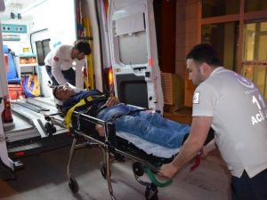 Çöp Kamyonundan Düşen İşçi Yaralandı