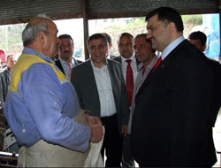 Karal Köy Köy Dolaşıyor