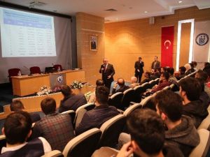 Bayburt’ta ‘Para Nasıl Kazanılır’ Konferansı