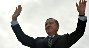 CHP'yi 10. Yıl Marşı üzerinden eleştirdi