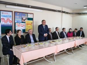 Bolu Belediye Başkanı Yılmaz Ebelerle Bir Araya Geldi