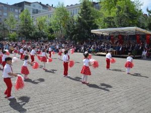23 Nisan Coşkuyla Kutlandı