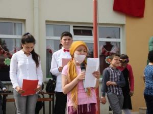 Kanser Hastası Leyla’nın ’23 Nisan’ Mutluluğu