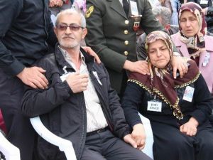 Şehit Özkan Özden Son Yolculuğuna Tekbirlerle Uğurlandı
