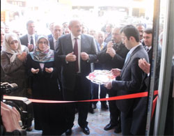 Hayır Çarşısı Kermesine Yoğun İlgi