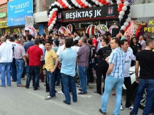 Manisa’da Fikret Orman İzdihamı