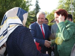 Meral Akşener: “Ben Seçilirsem Bunlar Ot Yolacaklar”