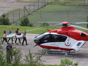 Beyin Kanaması Geçirdi, Hava Ambulansı İle Ankara’ya Sevk Edildi
