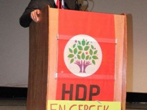 Demirtaş: "Kayyım Adı Altında Her Şeye El Koyuyorlar"